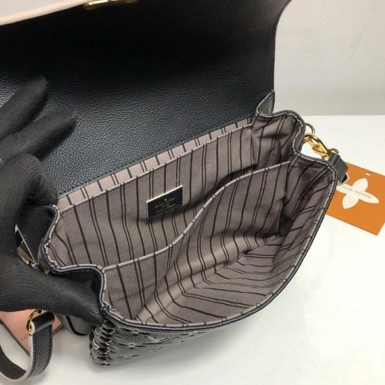 POCHETTE METIS VUITTON LOUIS 0419